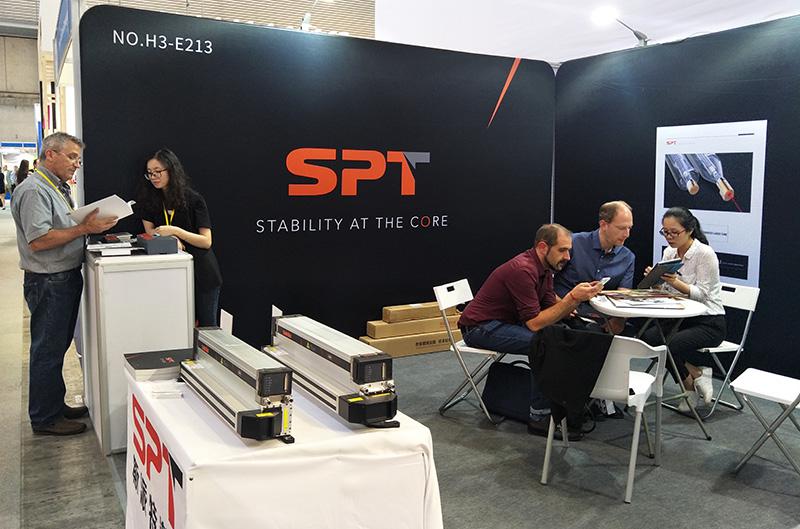 斯派特激光在ITMA2019國際紡織服裝機械展